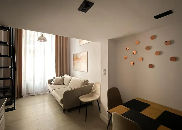 Apartment Visiting - Leszczynskiego